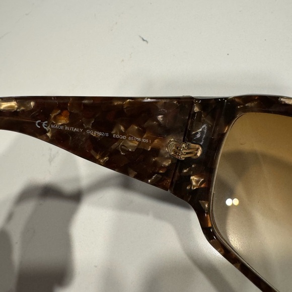 Gucci Sunglasses - Picture 3 of 7
